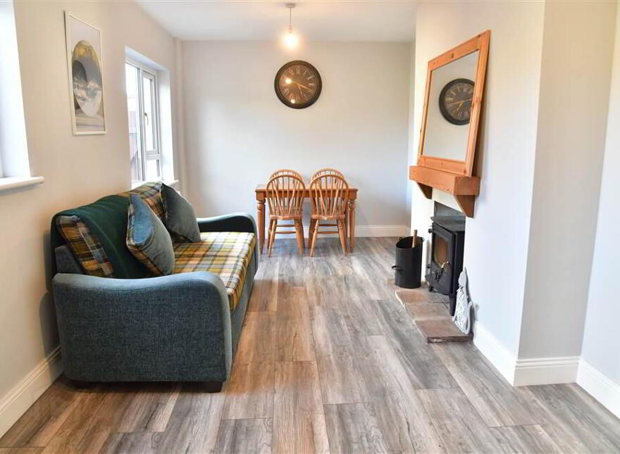 8 Granville Drive, Ballymena, BT43 7AF