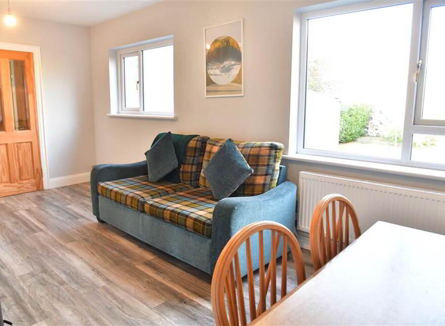 8 Granville Drive, Ballymena, BT43 7AF