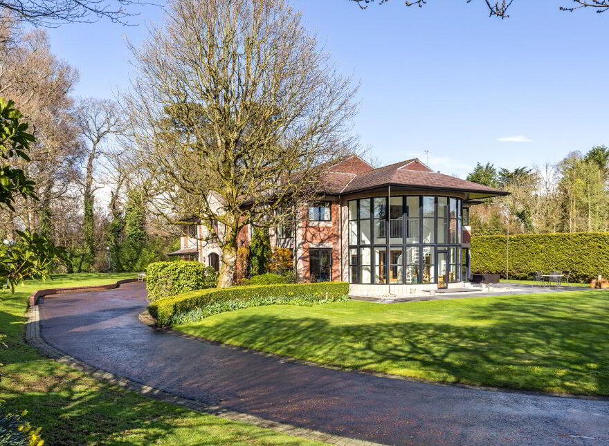 190 Upper Malone Road, Belfast, BT17 9JZ