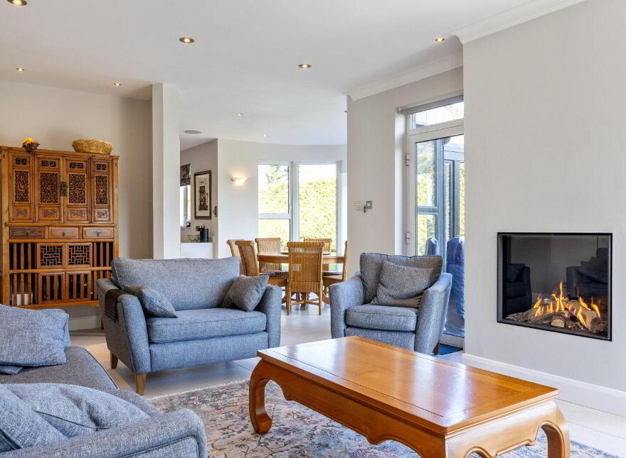 190 Upper Malone Road, Belfast, BT17 9JZ