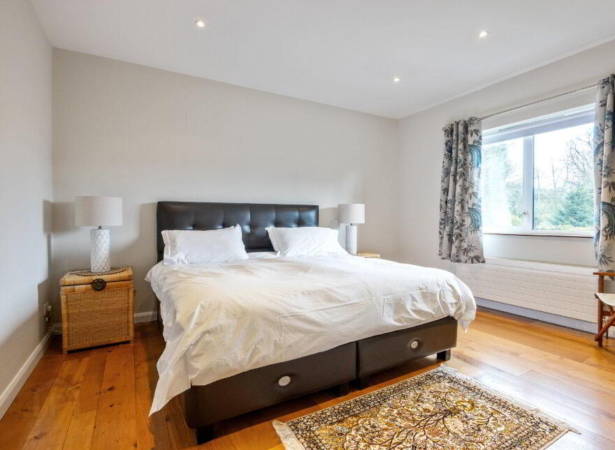 190 Upper Malone Road, Belfast, BT17 9JZ