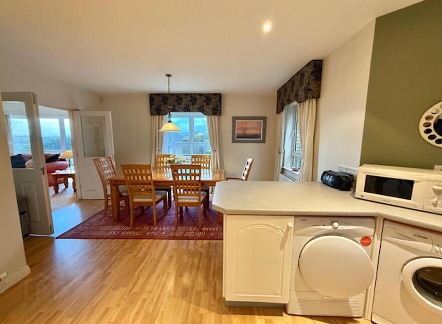 4 Broomhill Mews, Londonderry, BT47 6WR