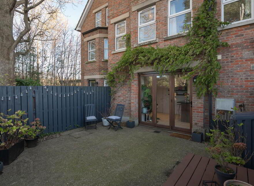 4 Strathearn Lane, Circular Road, Belmont, Belfast, BT4 2BT