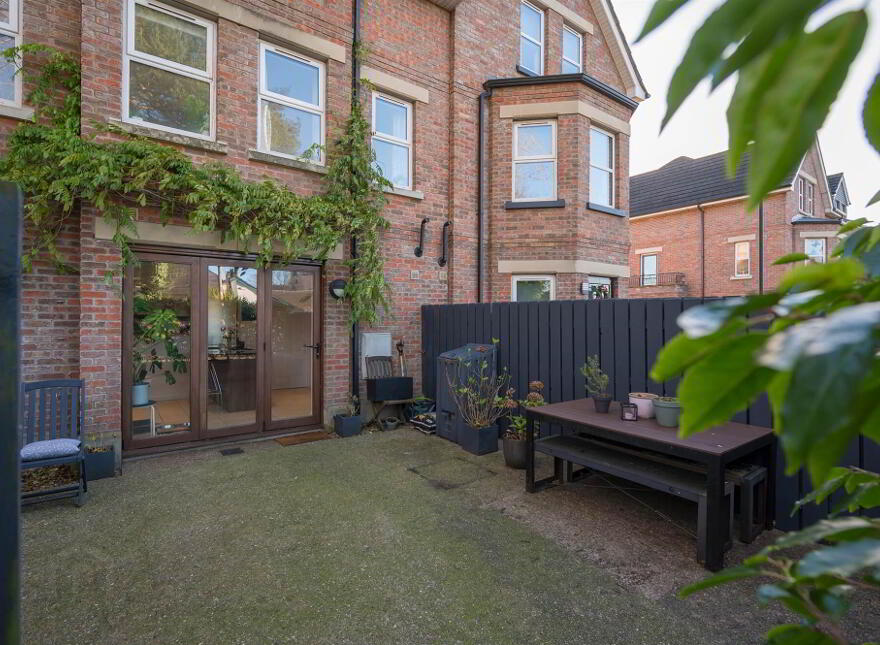 4 Strathearn Lane, Circular Road, Belmont, Belfast, BT4 2BT