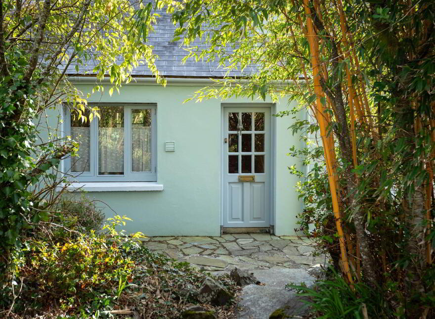 Lobster Cottage, Raheen, Union Hall, P81WK37