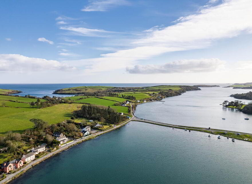 Lobster Cottage, Raheen, Union Hall, P81WK37