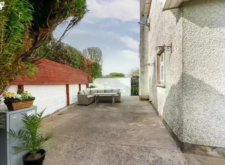 6 Hawthorn Drive, Midleton