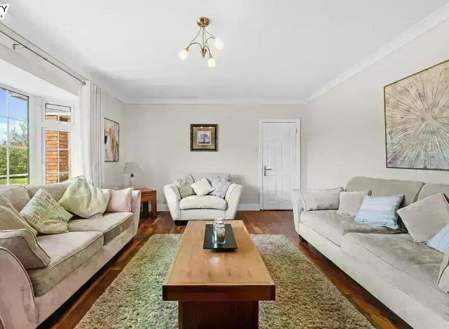 6 Hawthorn Drive, Midleton