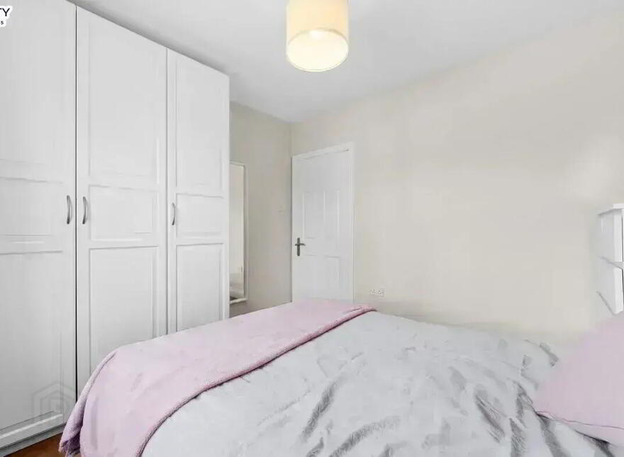 6 Hawthorn Drive, Midleton