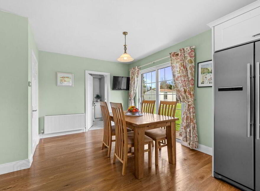 6 Hawthorn Drive, Midleton