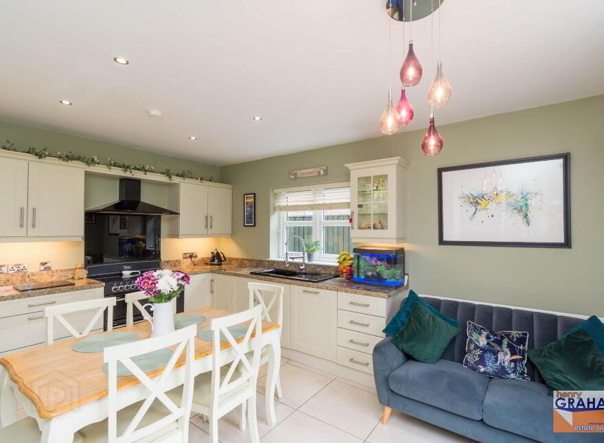 5 Kings Oak Meadow, Maze, Lisburn, BT27 5TG