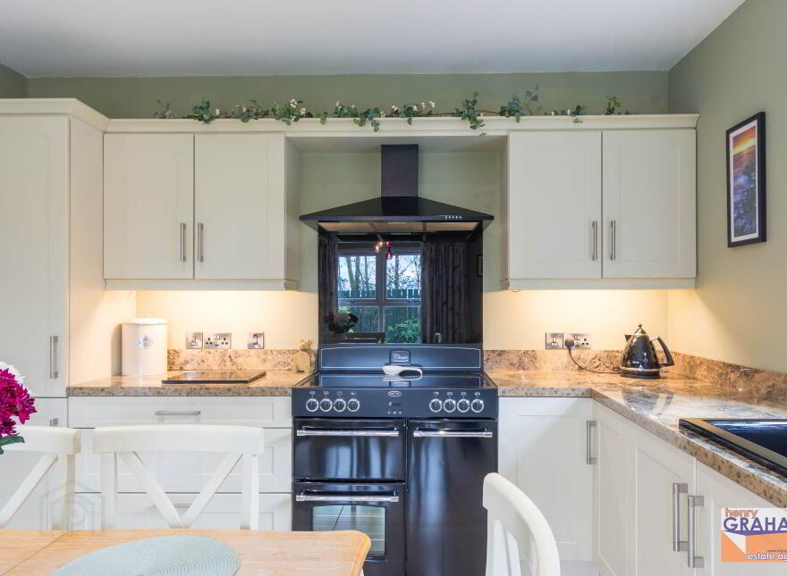 5 Kings Oak Meadow, Maze, Lisburn, BT27 5TG