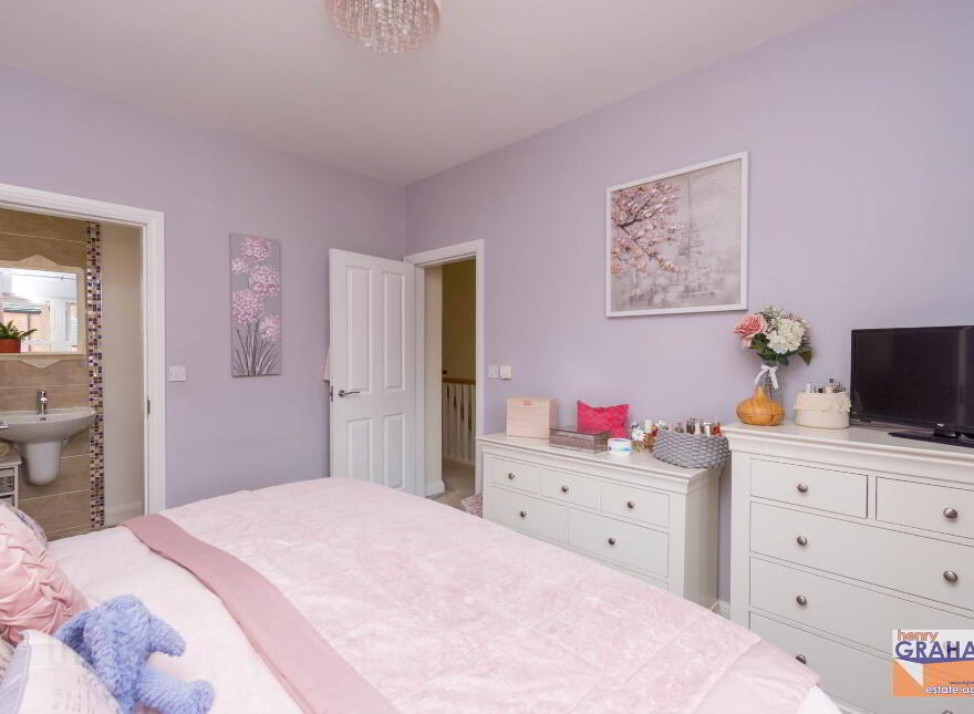 5 Kings Oak Meadow, Maze, Lisburn, BT27 5TG