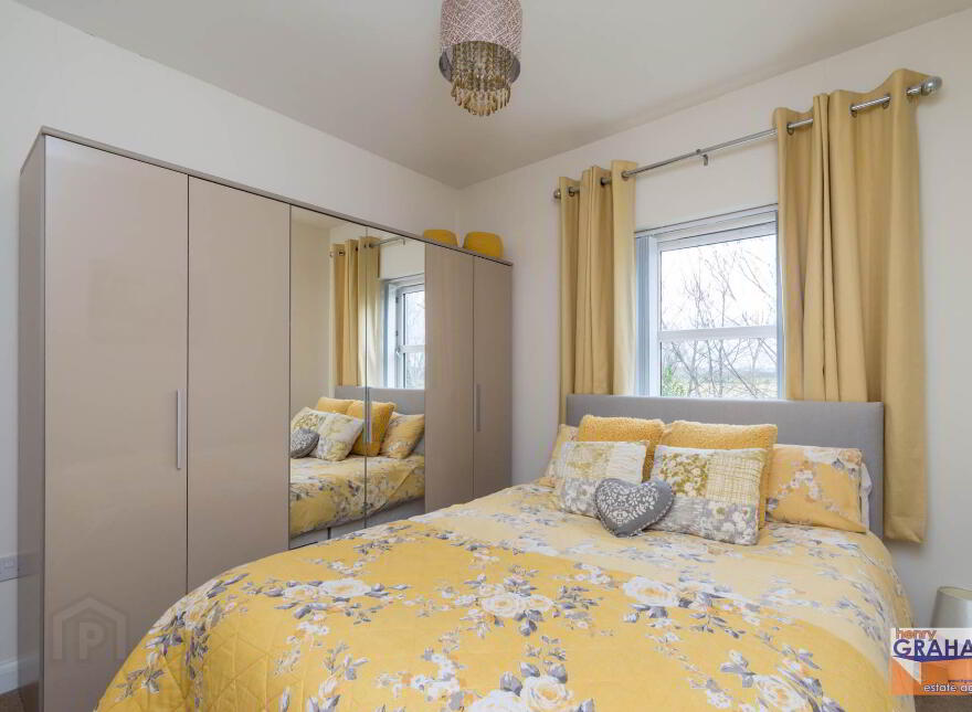 5 Kings Oak Meadow, Maze, Lisburn, BT27 5TG