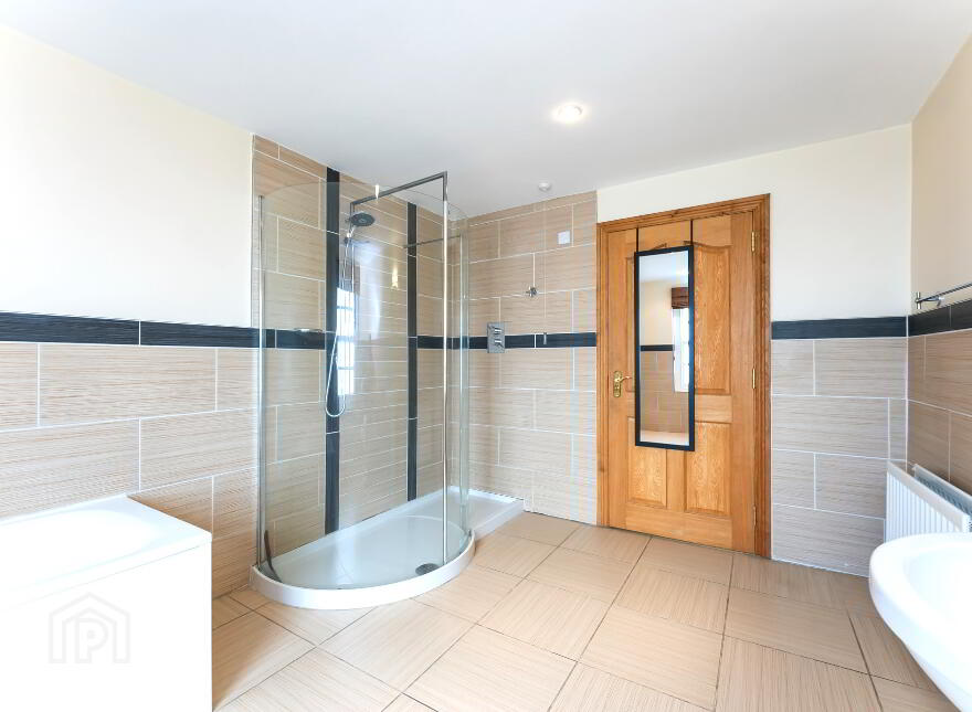 20 & 20b Main Street, Royal Hillsborough, BT26 6AE