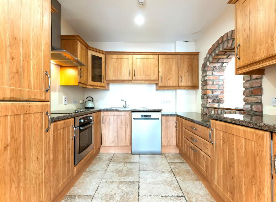 20 & 20b Main Street, Royal Hillsborough, BT26 6AE