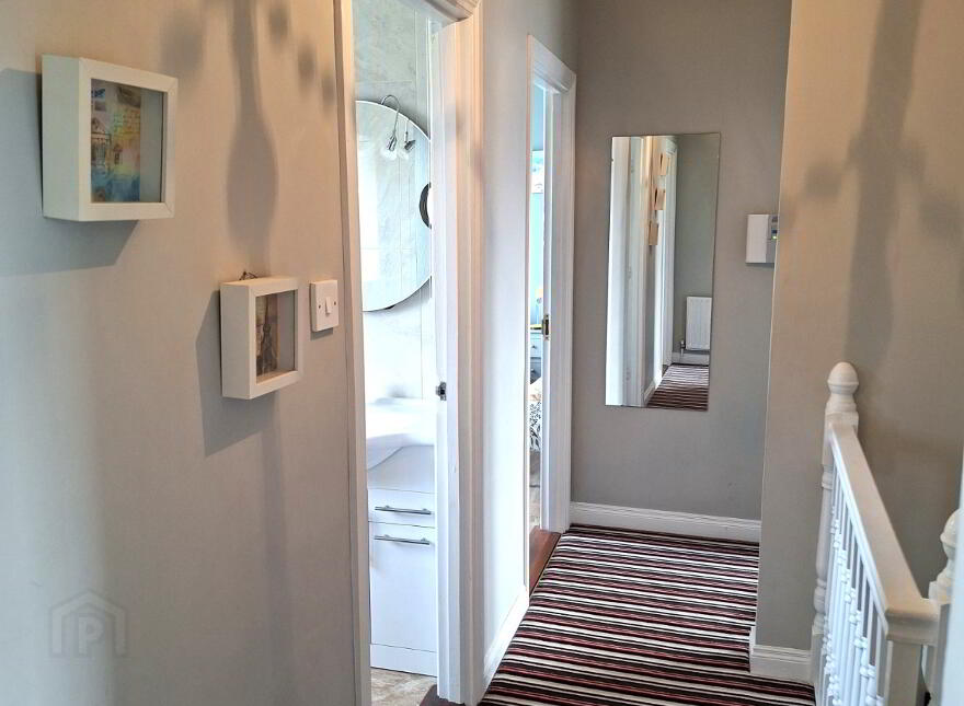 2 Sea Crest, Bundoran, F94PW89