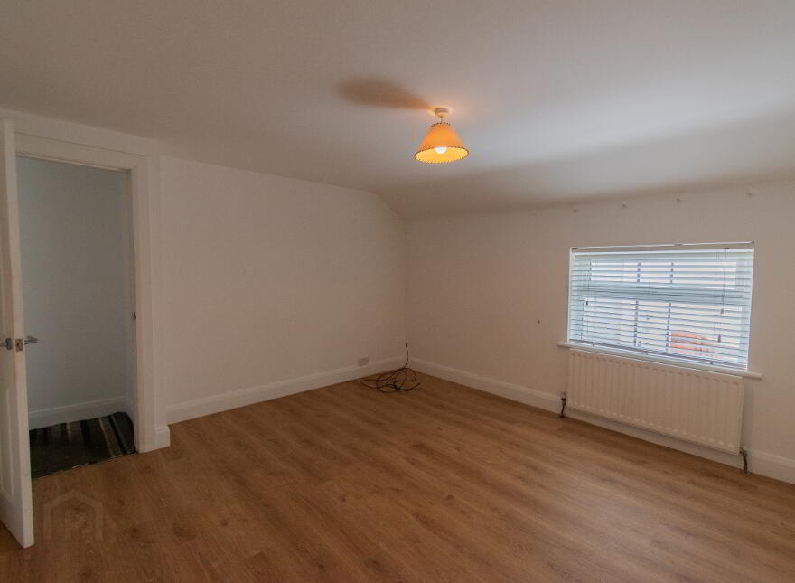 35 & 35a Main Street, Broughshane, Ballymena, BT42 4JW