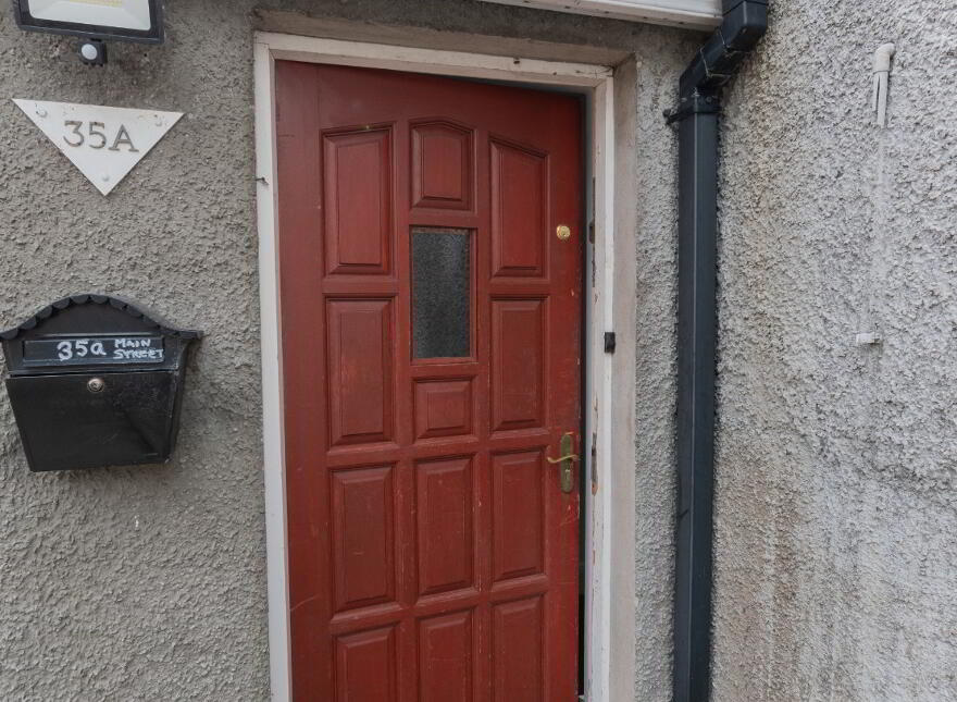 35 & 35a Main Street, Broughshane, Ballymena, BT42 4JW