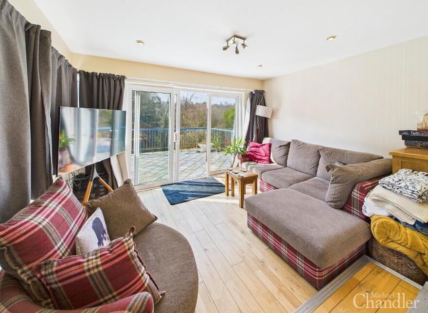 31 Church Road, Ballynahinch, BT24 8LP