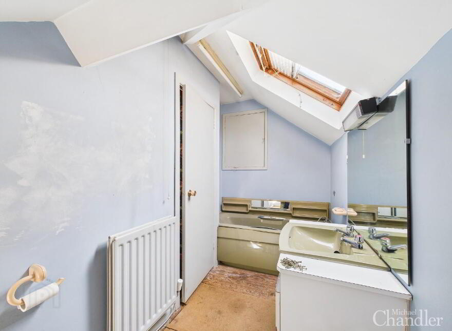 31 Church Road, Ballynahinch, BT24 8LP