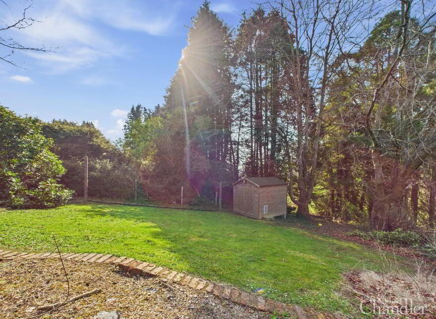 31 Church Road, Ballynahinch, BT24 8LP