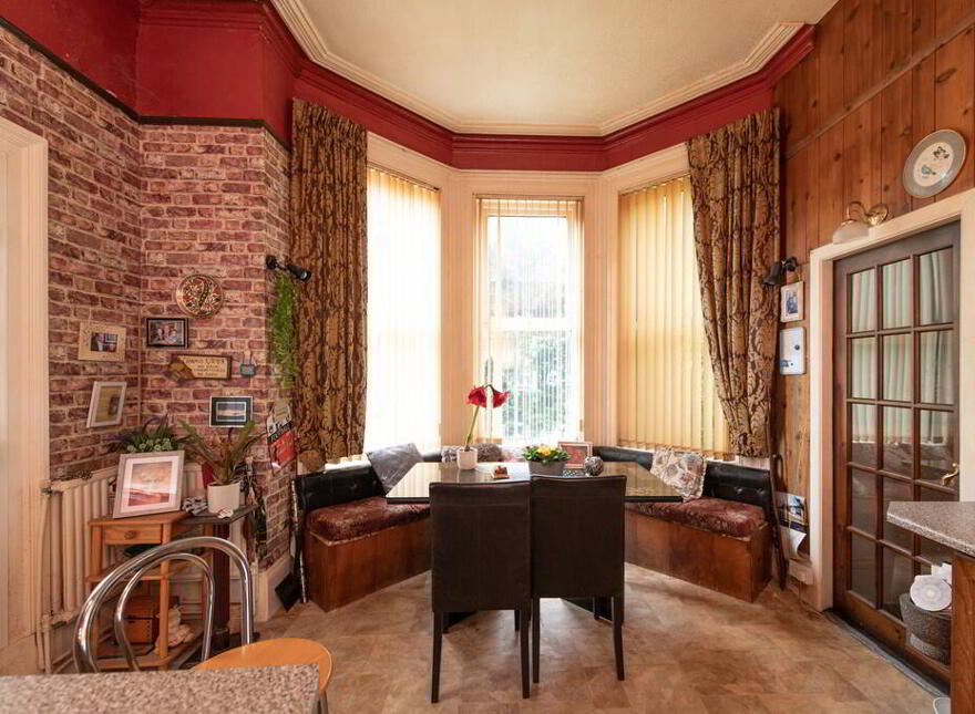 Lynnwood,, Chichester Park Central, ( Adjacent To, 1 Palace Gardens), Belfast, BT15 5DT