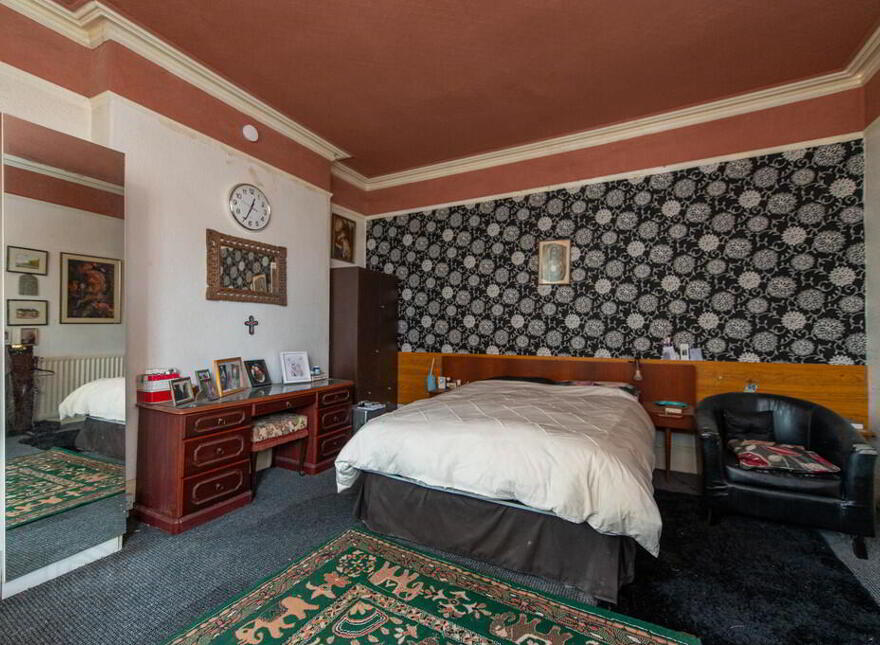 Lynnwood,, Chichester Park Central, ( Adjacent To, 1 Palace Gardens), Belfast, BT15 5DT