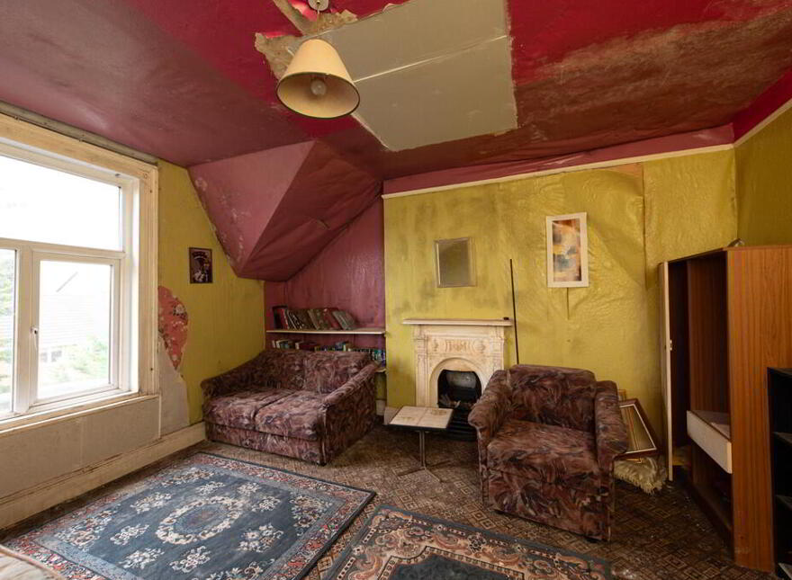 Lynnwood,, Chichester Park Central, ( Adjacent To, 1 Palace Gardens), Belfast, BT15 5DT