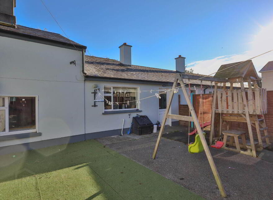 Main Street, Delvin, N91A304