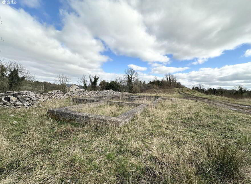 Rellan, Rosslea