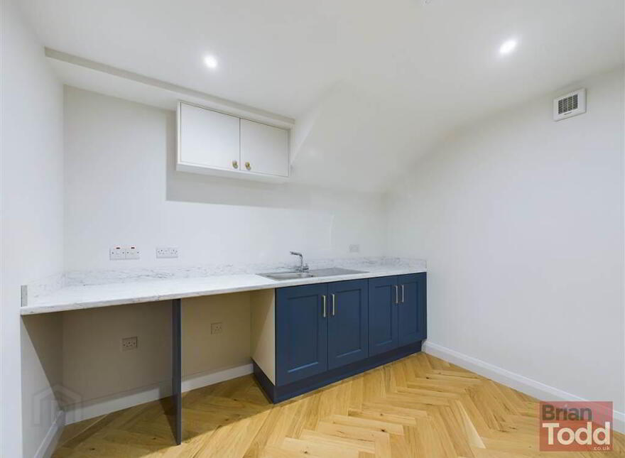 Apartment 1 5 Harbour Road, Carnlough, Ballymena, BT44 0EU
