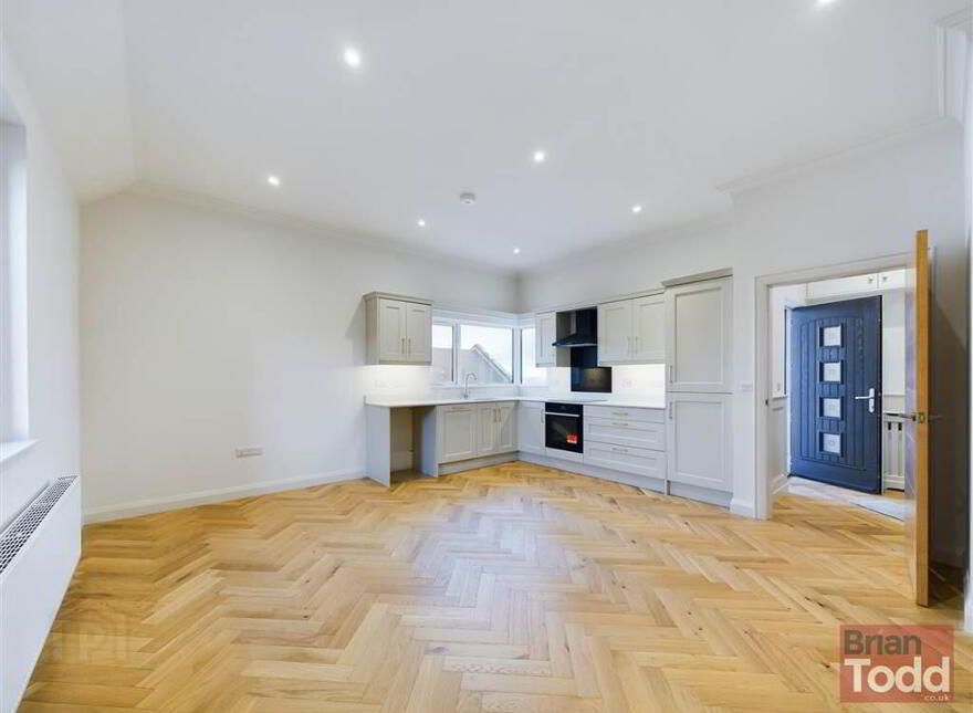 Apartment 3 5 Harbour Road, Carnlough, Ballymena, BT44 0EU