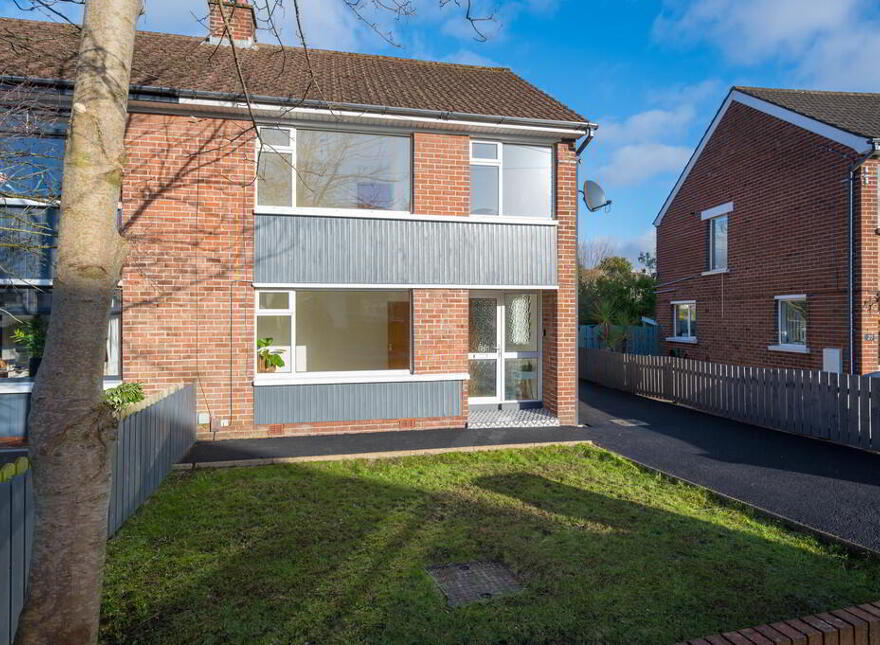 29 Greystown Avenue, Upper Malone Road, Belfast, BT9 6UG