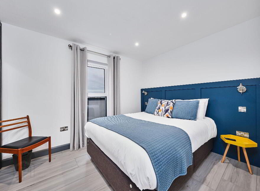 12 Dunluce View, Portrush, BT56 8DW