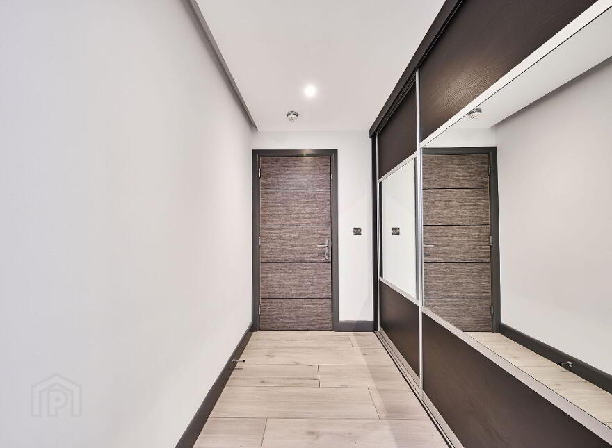 12 Dunluce View, Portrush, BT56 8DW