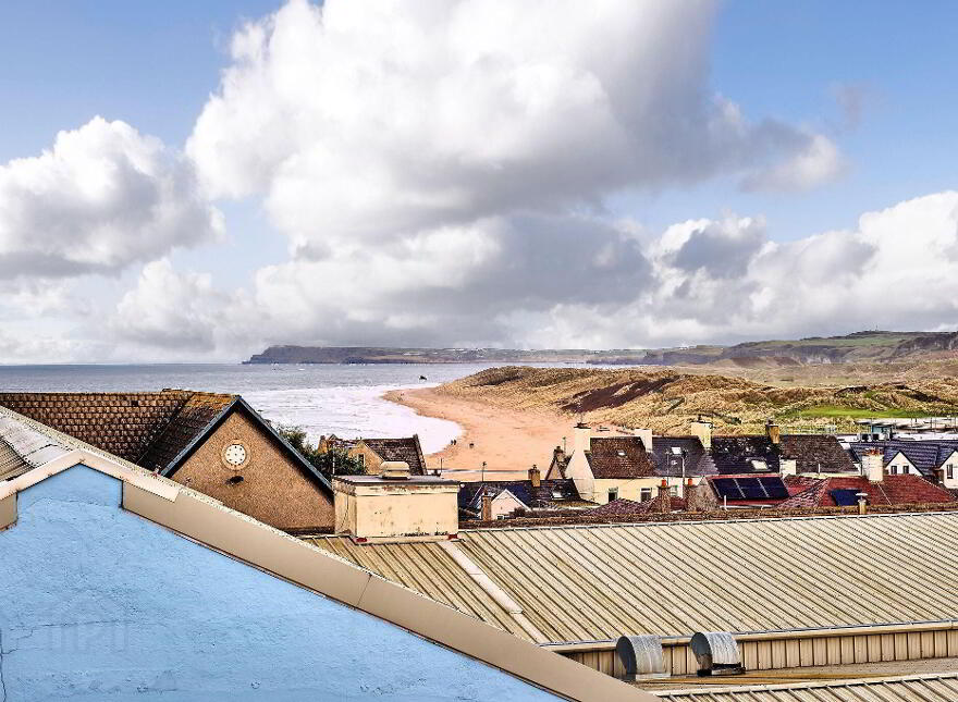 12 Dunluce View, Portrush, BT56 8DW