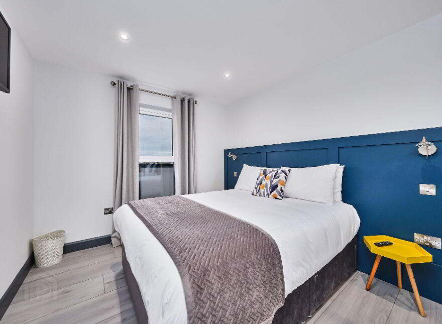 12 Dunluce View, Portrush, BT56 8DW