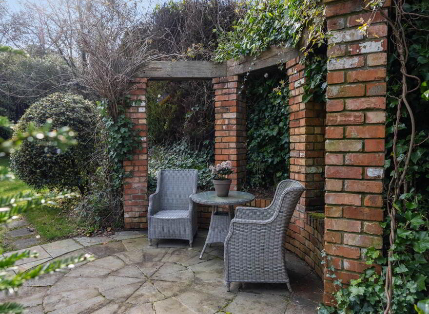 Savannah House, 3 The Lane, Station Road, Craigavad, Holywood, BT18 0BJ