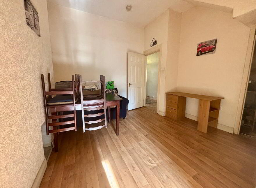 96 Church Street, Portadown, BT62 3AX