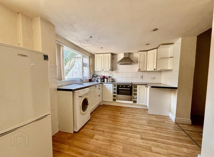 96 Church Street, Portadown, BT62 3AX