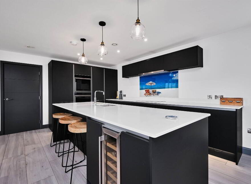 12 Dunluce View Apartments, 24 Dunluce Avenue, Portrush, BT56 8DW