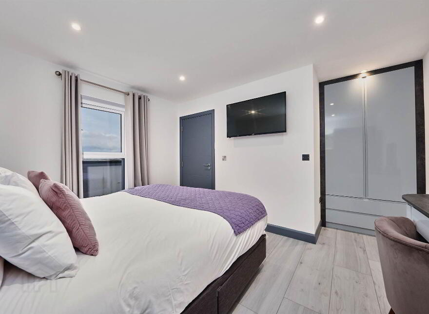 12 Dunluce View Apartments, 24 Dunluce Avenue, Portrush, BT56 8DW