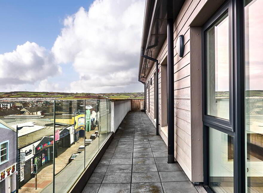 12 Dunluce View Apartments, 24 Dunluce Avenue, Portrush, BT56 8DW