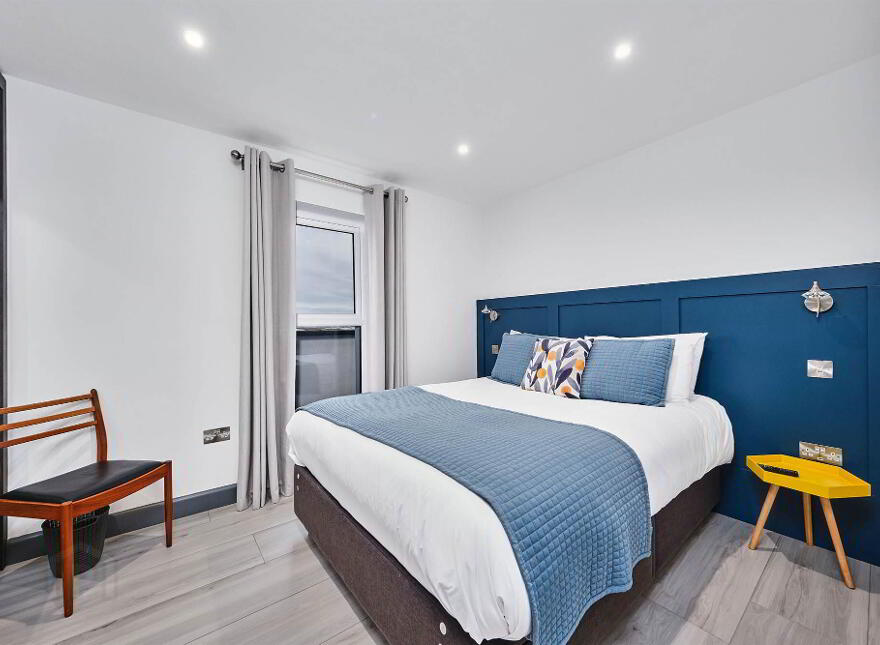12 Dunluce View Apartments, 24 Dunluce Avenue, Portrush, BT56 8DW