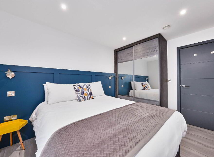 12 Dunluce View Apartments, 24 Dunluce Avenue, Portrush, BT56 8DW