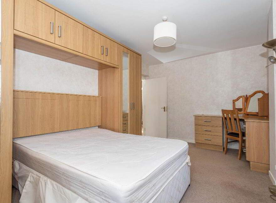 17 Malone Manor, Belfast, BT9 6SR