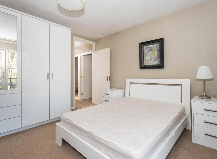 17 Malone Manor, Belfast, BT9 6SR