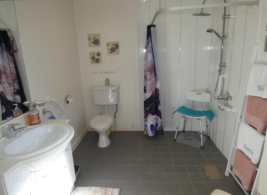 2 Stuart Park, Ballymoney, BT53 7BE