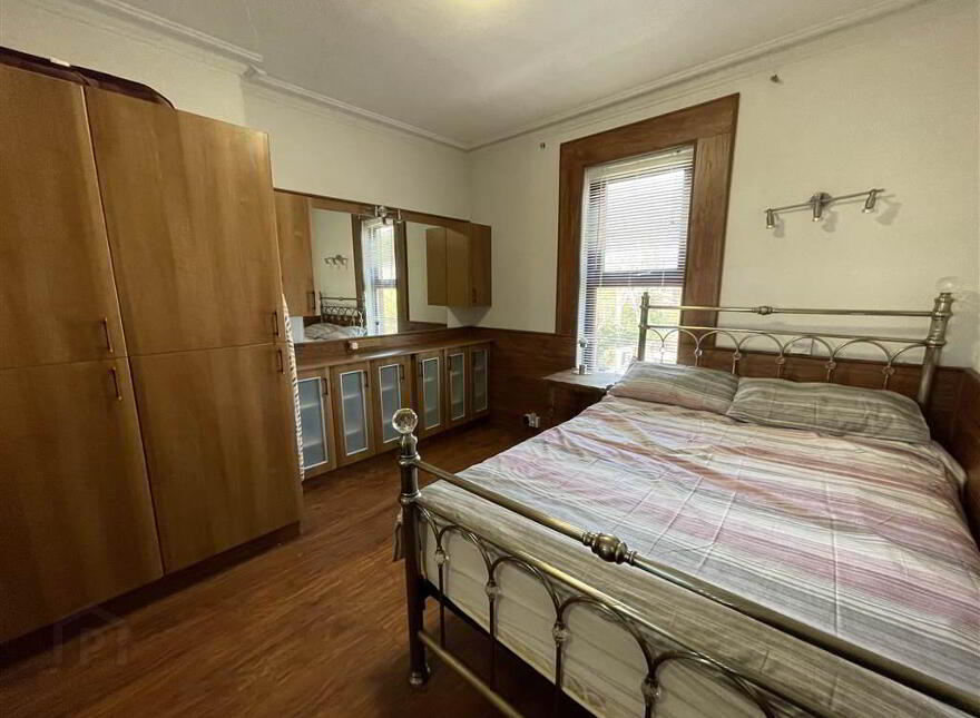 563 Donegall Road, Belfast, BT12 6DX
